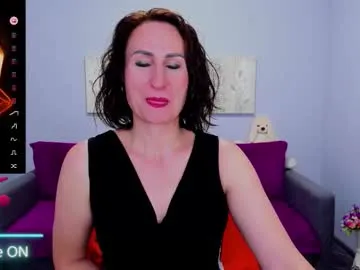 niasmithh — Niasmithh's room #small tits #milf #long legs #ass #