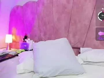 Freechat nicolebbwhot on Chaturbate
