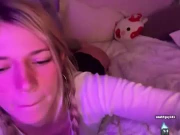 oliviahansleyy — [1240 tokens to goal] -- Current Goal: cum backkk stream  Push boobs close-up cam at 1500 tokens -- Next Goal: cum backkk stream  Hand bra -- #18 #young #bigass #blonde #feet #natural #smallboobs