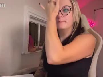 onetruly18 from Chaturbate