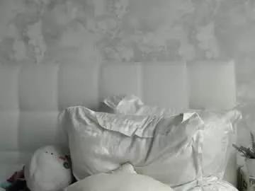 Freechat pamella_007 on Chaturbate