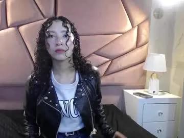 pettymoon from Chaturbate