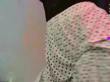 Freechat pinkperlita on Chaturbate