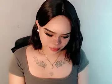 Freechat preciousangel69xxx on Chaturbate
