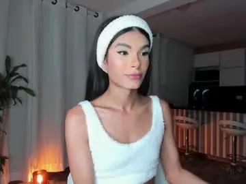 Try the hot 23 years old reichel_gray from Chaturbate as zie gets kooky reichel_gray from Chaturbate