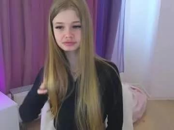 Freechat riinaaa on Chaturbate