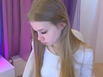 Freechat riinaaa on Chaturbate