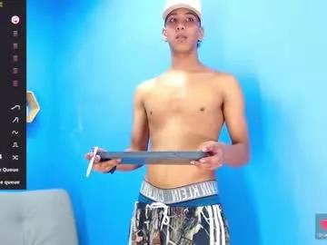 Freechat robert_kingg on Chaturbate