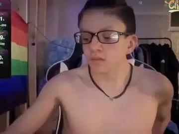 Freechat robertcicijr21 on Chaturbate
