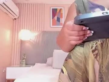 Chaturbate samyriverss is Freechat samyriverss — Hello, come and enjoy some sexy action #ass #bigass #pussy  #chubby #bbw