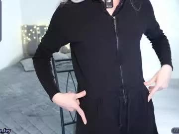 Freechat sylvie_fey on Chaturbate