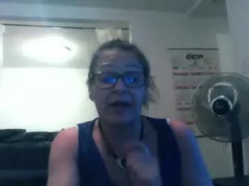Chaturbate tanahslips is Freechat tanahslips — #tease #smoker  #music #lingerie #french