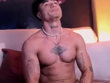 Private thomas_fit1 on Chaturbate