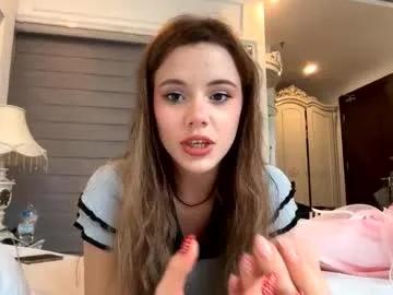 waki_lucky — in love with control! - Goal: last tipper=DOMI control 4 min [404 tokens left] #shy #teen #cute #lovense #new