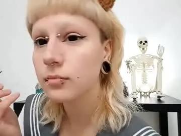 Discover sweet escort Wandabeese and her butt-naked build wandabeese from Chaturbate