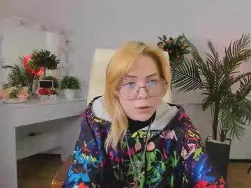 Chaturbate's Wild_berry_soul - curiosity free cam escort to energize all your dreams wild_berry_soul from Chaturbate
