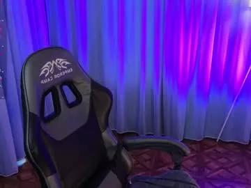 Freechat zelda_1 on Chaturbate