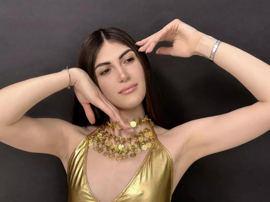 MaggieTurner's avatar