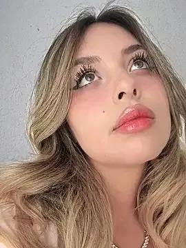 StripChat Alirawrz is Freechat Alirawrz — Fun
