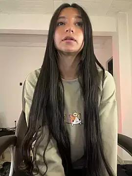 Freechat aly_golden_ on StripChat