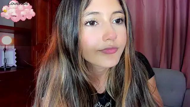 Freechat amy_innocent_1 on StripChat