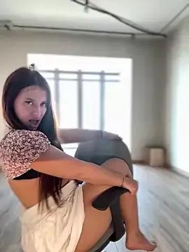 Freechat AndreaMood on StripChat