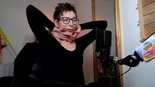 Freechat Antifistin on StripChat