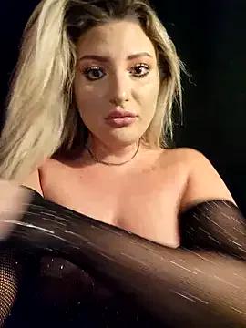 The Charming and curvaceous Blondie_Sasha is excited and ready to peak Blondie_Sasha from StripChat