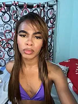 Freechat brihanasxx on StripChat