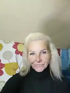 CassandraSandra44 on StripChat 