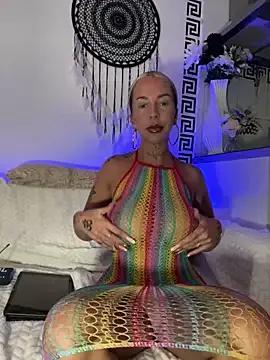 Freechat CheekyChels on StripChat