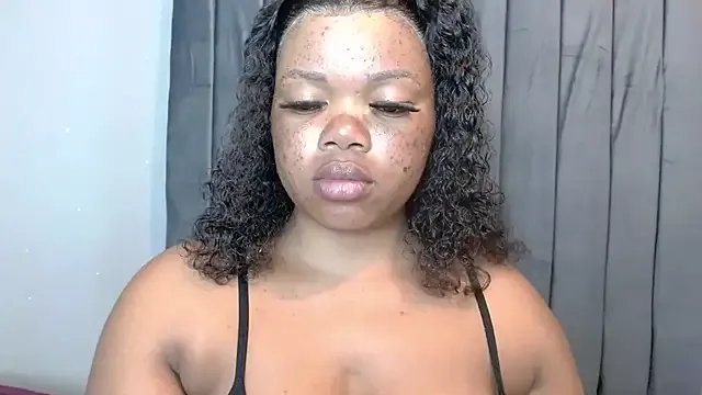 ChubbyBuddyxXx — show pussy