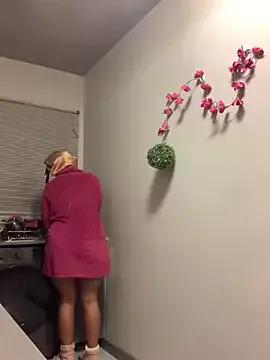 Freechat CurvyDesire1 on StripChat
