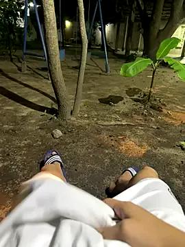 StripChat Daniel-900 is Freechat Daniel-900 — Naked in public park-sin nada en parque