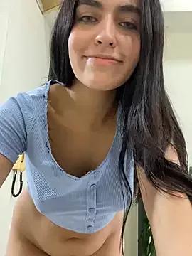 Freechat DaphneUwu on StripChat