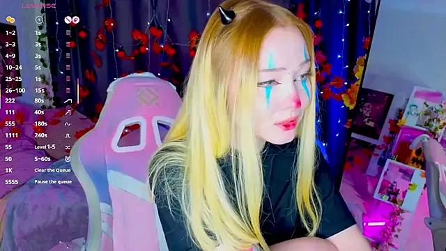 ElswythCovil — spank ass