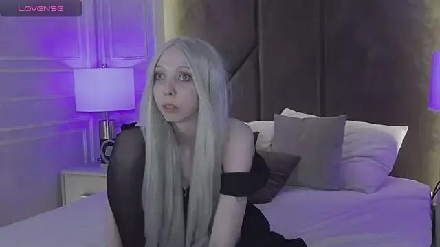 Private Evelyn_Neal on StripChat