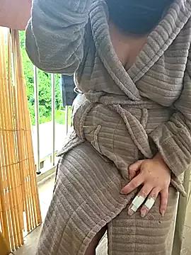 Freechat germanwoman01 on StripChat