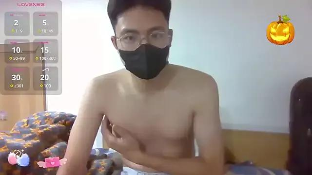 Freechat Gwencloudy on StripChat