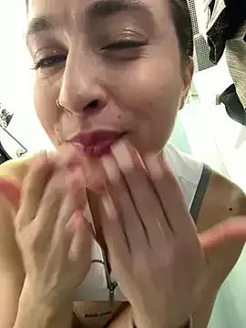 Freechat Holly_Play on StripChat