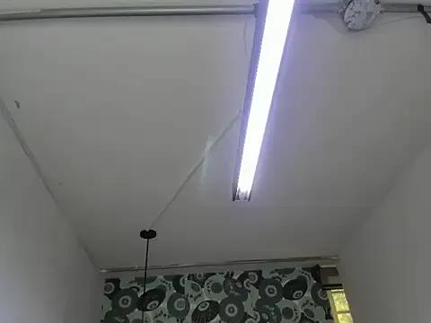 StripChat Issa_Milf__ is Freechat Issa_Milf__ — NAKED+DELICIOUS BLOWJOB