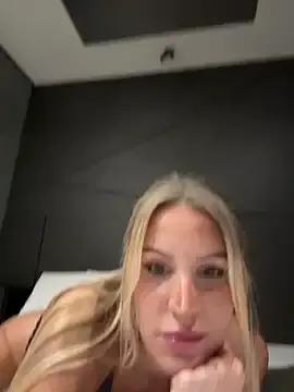 StripChat's naked Jasminesummer is live now getting hot and masturbating jasminesummer from StripChat
