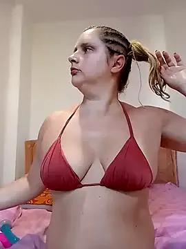 JessicaItalia - excited free adult camslut for a dark and saucy cumshow JessicaItalia from StripChat