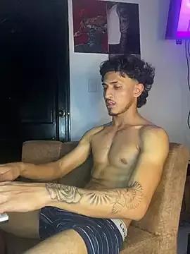 Freechat Kriss_Edwards on StripChat