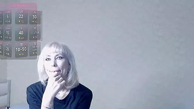 Freechat LadyMargo888 on StripChat