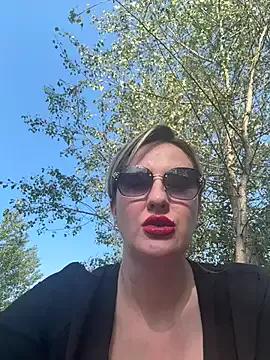 Freechat LanaShockk on StripChat
