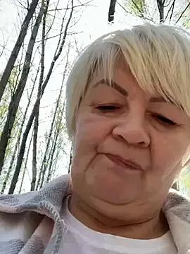 Freechat Laura_Millf on StripChat