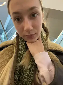 Lia__Love — Make my pussy wet next to Ruby