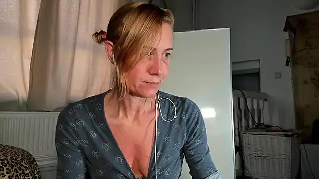 Freechat Lola_Belgium on StripChat