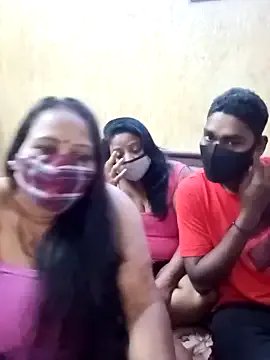 LoveOnStream — Group on StripChat